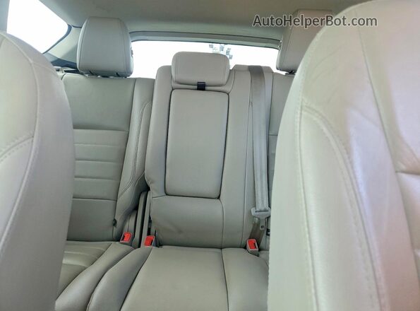 1FMCU9J9XGUA36604 2016 FORD ESCAPE Gray Rear seats view