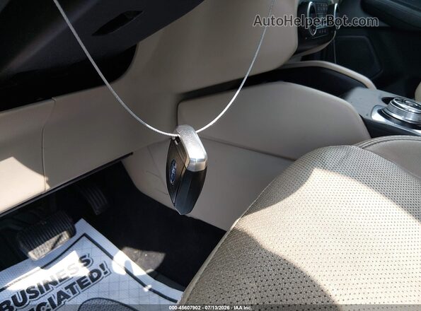 1FMCU9J9XLUB15846 2020 FORD ESCAPE Синий Вид панели приборов