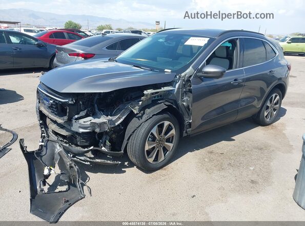 1FMCU9JA2RUB13351 2024 FORD ESCAPE Серый Передняя левая четверть