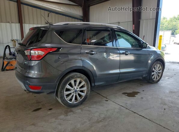 1FMCU9JD3HUC21759 2017 FORD ESCAPE Серый Задняя правая четверть