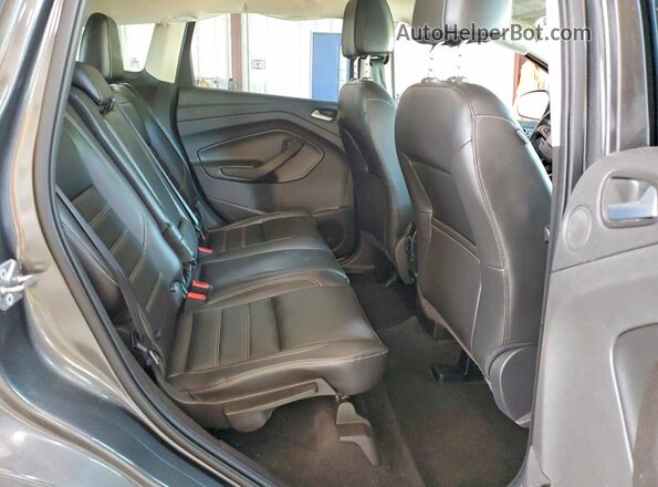1FMCU9JD3HUC21759 2017 FORD ESCAPE Серый Вид задней части салона