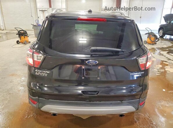 1FMCU9JD6HUB06282 2017 FORD ESCAPE Black Widok z tyłu