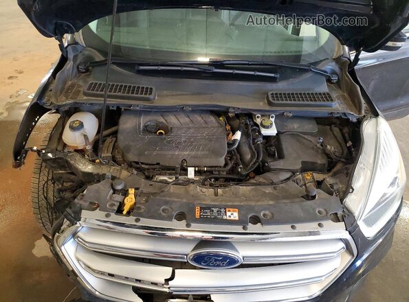 1FMCU9JD6HUB06282 2017 FORD ESCAPE Black Widok komory silnika