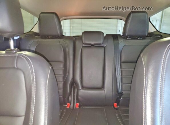 1FMCU9JD6HUB06282 2017 FORD ESCAPE Black Widok tylnych siedzeń