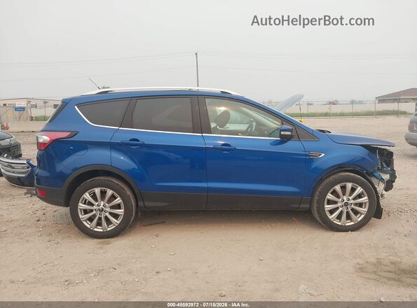 1FMCU9JD8HUC93444 2017 FORD ESCAPE Синий Панорамный вид салона 360°
