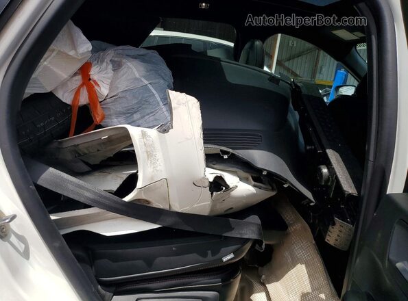 1FMCU9MN2RUA45695 2024 FORD ESCAPE Белый Вид задних сидений