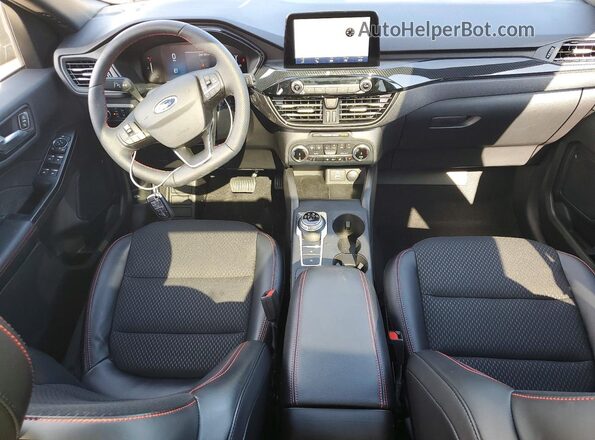 1FMCU9MN3SUB67584 2025 FORD ESCAPE Черный Вид панели приборов