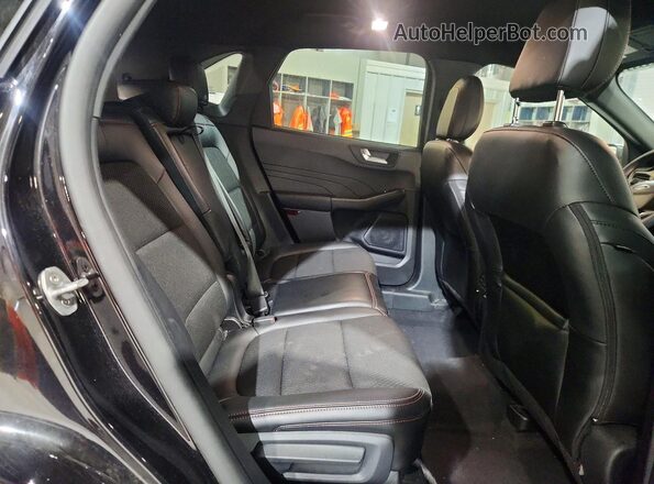 1FMCU9MN3TUA32008 2026 FORD ESCAPE Black Вид задньої частини салону