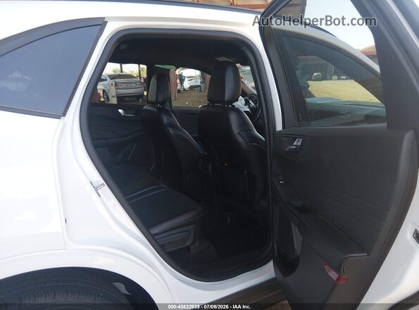 1FMCU9MN5PUA91860 2023 FORD ESCAPE Белый Вид наклейки с VIN-кодом