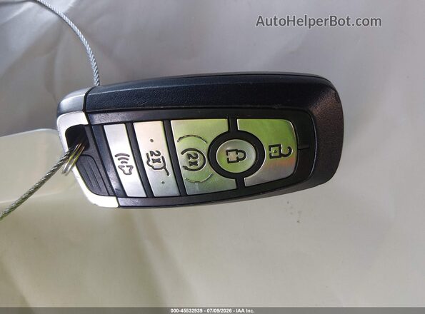 1FMCU9MN5PUA91860 2023 FORD ESCAPE Белый Вид панели приборов