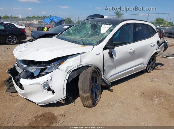 1FMCU9MN5RUB09096 2024 FORD ESCAPE White Front left