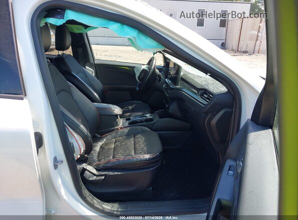 1FMCU9MN5RUB09096 2024 FORD ESCAPE White Front interior view