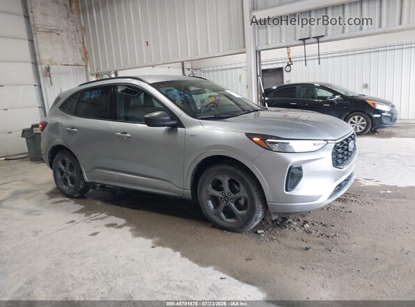 1FMCU9MN7PUA58777 2023 FORD ESCAPE Silver Вид задньої частини салону
