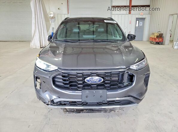1FMCU9MN8PUA62577 2023 FORD ESCAPE Gray Դիմացի տեսք