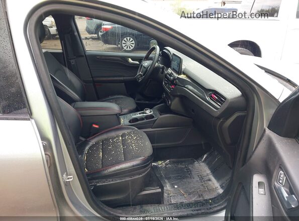1FMCU9MN9PUA24937 2023 FORD ESCAPE Silver Вид салону спереду