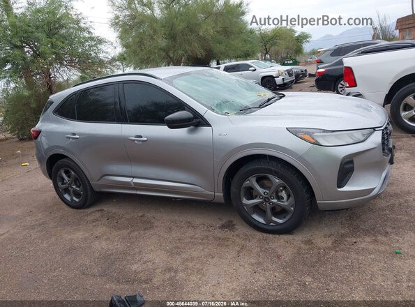 1FMCU9MN9PUA24937 2023 FORD ESCAPE Silver Вид задньої частини салону