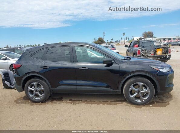 1FMCU9MNXSUB36381 2025 FORD ESCAPE Black Vista interior trasera