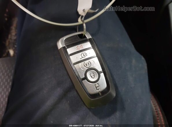 1FMCU9NA4PUA95250 2023 FORD ESCAPE Красный Вид панели приборов