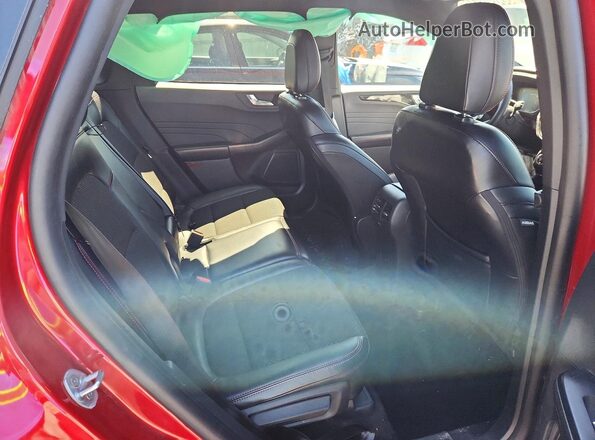 1FMCU9NA4SUB31401 2025 FORD ESCAPE Red Rear interior view
