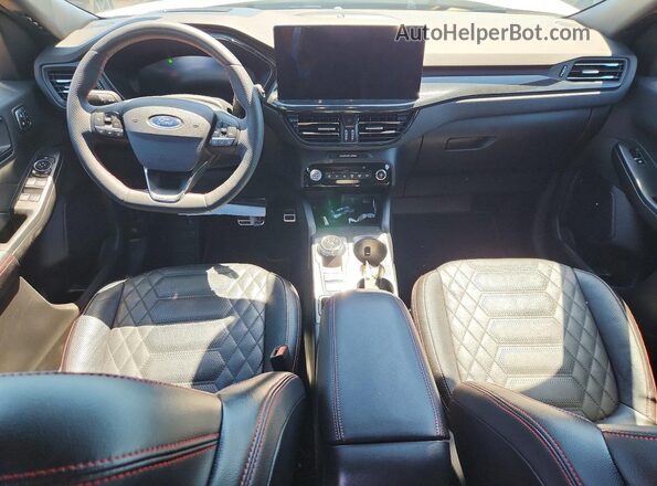 1FMCU9PA9PUA39723 2023 FORD ESCAPE Серебряный Вид панели приборов
