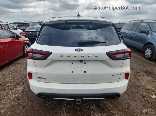 1FMCU9PA9PUA39723 2023 FORD ESCAPE Серебряный Вид сзади