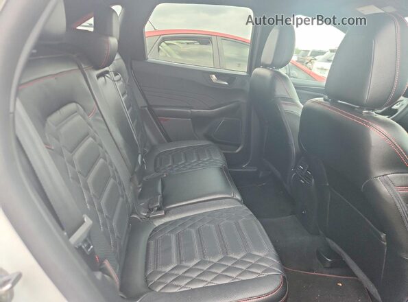 1FMCU9PA9PUA39723 2023 FORD ESCAPE Серебряный Вид задних сидений