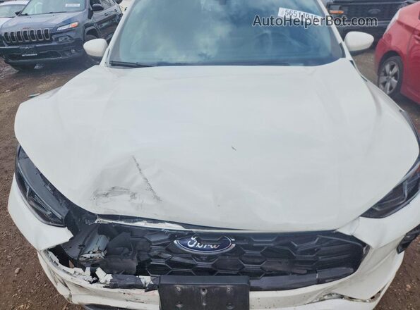 1FMCU9PA9PUA39723 2023 FORD ESCAPE Серебряный Вид задней части салона