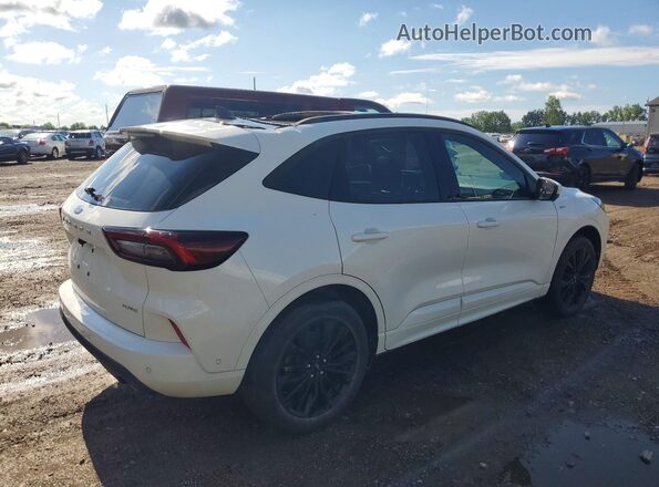 1FMCU9PAXRUB02668 2024 FORD ESCAPE Белый Задняя правая четверть