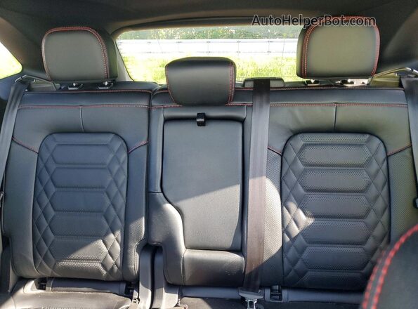 1FMCU9PAXRUB02668 2024 FORD ESCAPE Белый Вид задних сидений