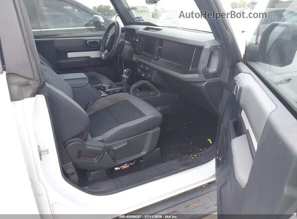 1FMDE5AP6PLB69942 2023 FORD BRONCO White Սալոնի դիմացի տեսք