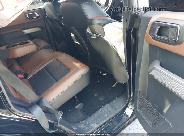 1FMDE5BH2PLB32250 2023 FORD BRONCO Black Widok naklejki z numerem VIN