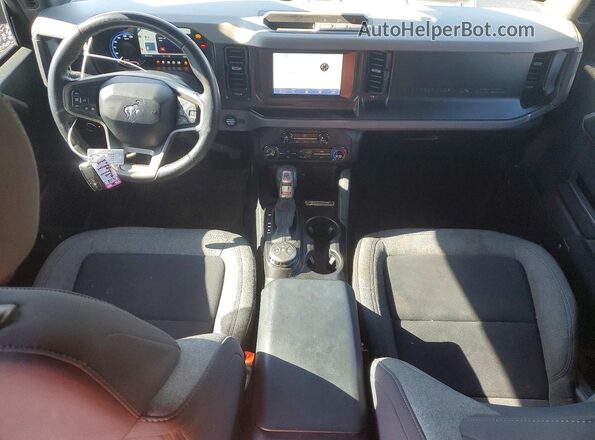 1FMDE5BH4MLA85170 2021 FORD BRONCO Синий Вид панели приборов