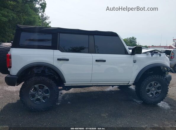 1FMDE5BH4MLA97044 2021 FORD BRONCO White უკანა სალონის ხედი