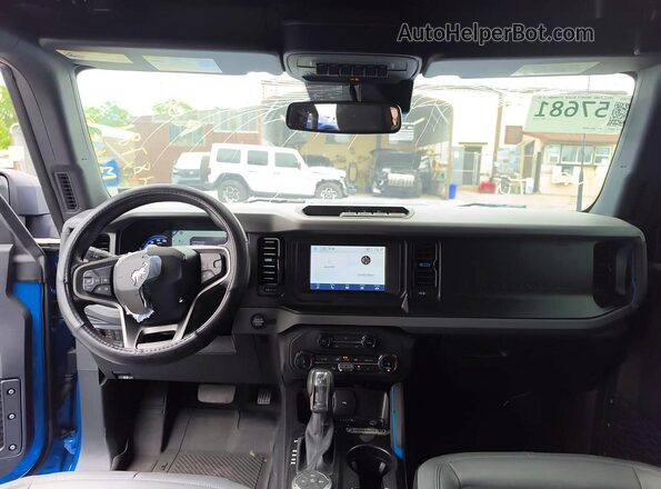 1FMDE5BH7NLB87290 2022 FORD BRONCO Blue ხელსაწყოთა პანელის ხედი