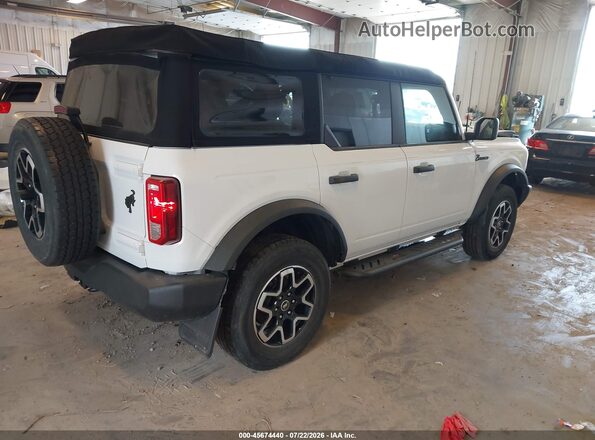 1FMDE5BHXPLB13199 2023 FORD BRONCO Белый Задняя правая четверть