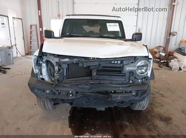 1FMDE5BHXPLB13199 2023 FORD BRONCO Белый Вид щитка приборов