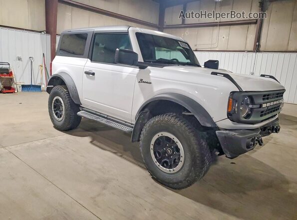 1FMDE5CP1PLB66024 2023 FORD BRONCO White Przód prawy