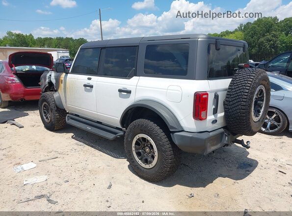 1FMDE5DH5MLA89516 2021 FORD BRONCO Белый Задняя левая четверть