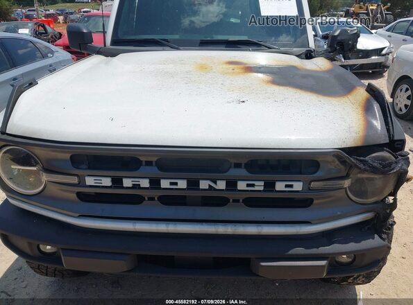 1FMDE5DH5MLA89516 2021 FORD BRONCO Белый Вид сзади