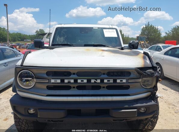 1FMDE5DH5MLA89516 2021 FORD BRONCO Белый Вид щитка приборов