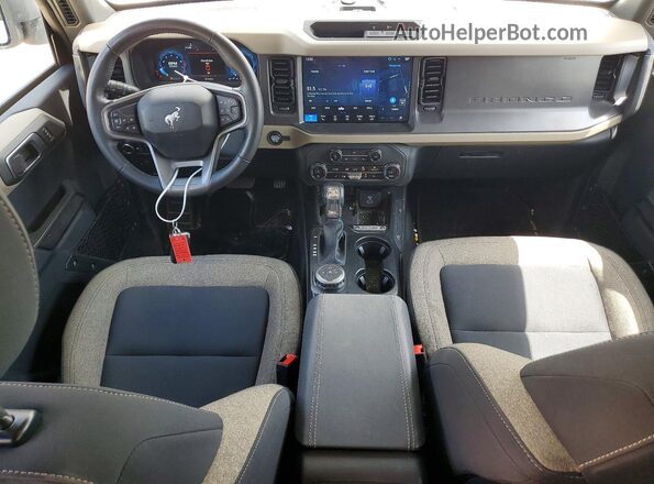 1FMDE7BH4SLA59662 2025 FORD BRONCO White Вид панелі приладів