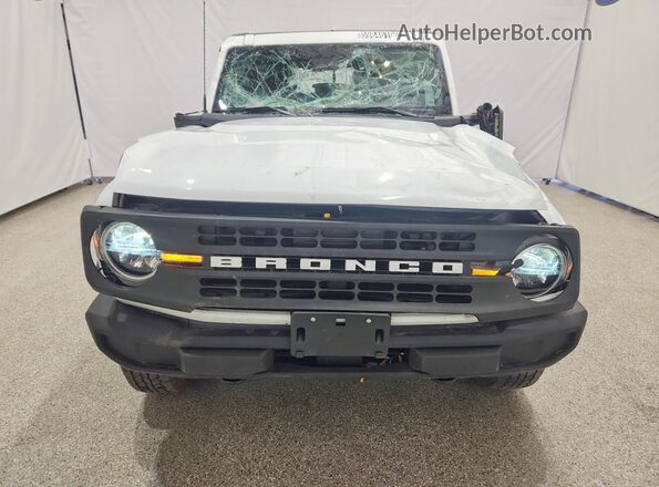 1FMDE7BH7SLA63883 2025 FORD BRONCO Белый Вид спереди