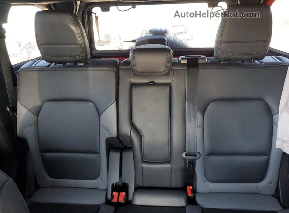 1FMDE7BHXRLB23892 2024 FORD BRONCO Orange უკანა სავარძლების ხედი