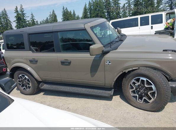1FMDE8BHXTLA82094 2026 FORD BRONCO Green Սալոնի հետևի տեսք