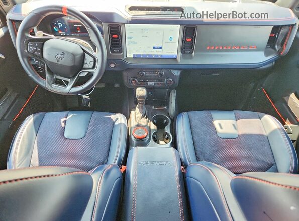 1FMEE0RR8RLA82608 2024 FORD BRONCO Black Vista del salpicadero