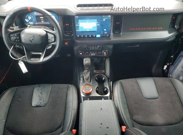 1FMEE0RRXSLB74437 2025 FORD BRONCO Черный Вид панели приборов