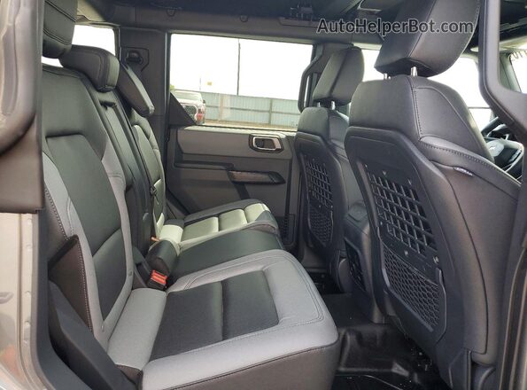 1FMEE1BP0RLB50768 2024 FORD BRONCO Gray Вид задньої частини салону
