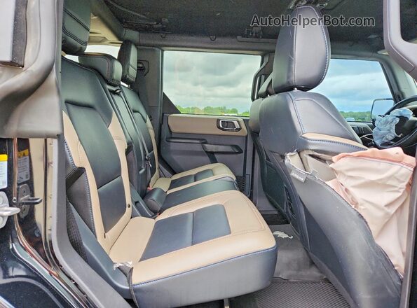 1FMEE2BP1RLA55741 2024 FORD BRONCO Black Vista interior trasera
