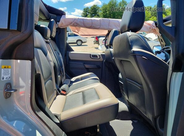 1FMEE2BP4RLA43843 2024 FORD BRONCO Gray Rear interior view