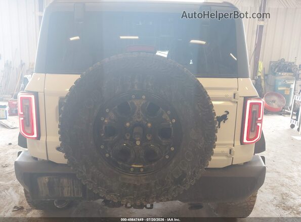 1FMEE2BP8RLB11528 2024 FORD BRONCO White 
